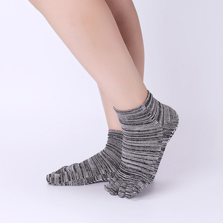 Calcetines de yoga antidesliza - Pilates Yoga And Barre reseña y precio